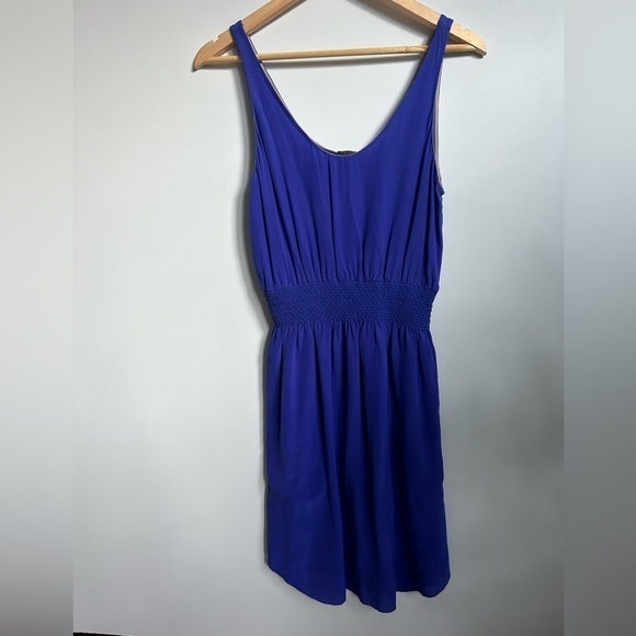 Aritzia Babaton 100% Silk Blythe Royal Blue Dress Womens
Size small - Picture 3 of 8